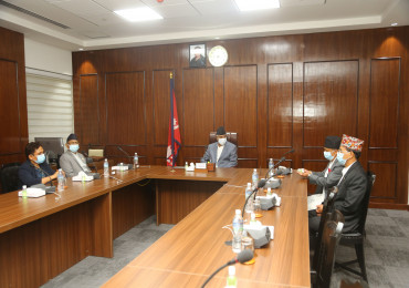 मन्त्रिपरिषद्को आकस्मिक बैठक बस्दै